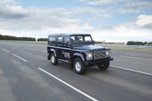 Land Rover Defender - ยานพาหนะวิจัยไฟฟ้า 2013 04